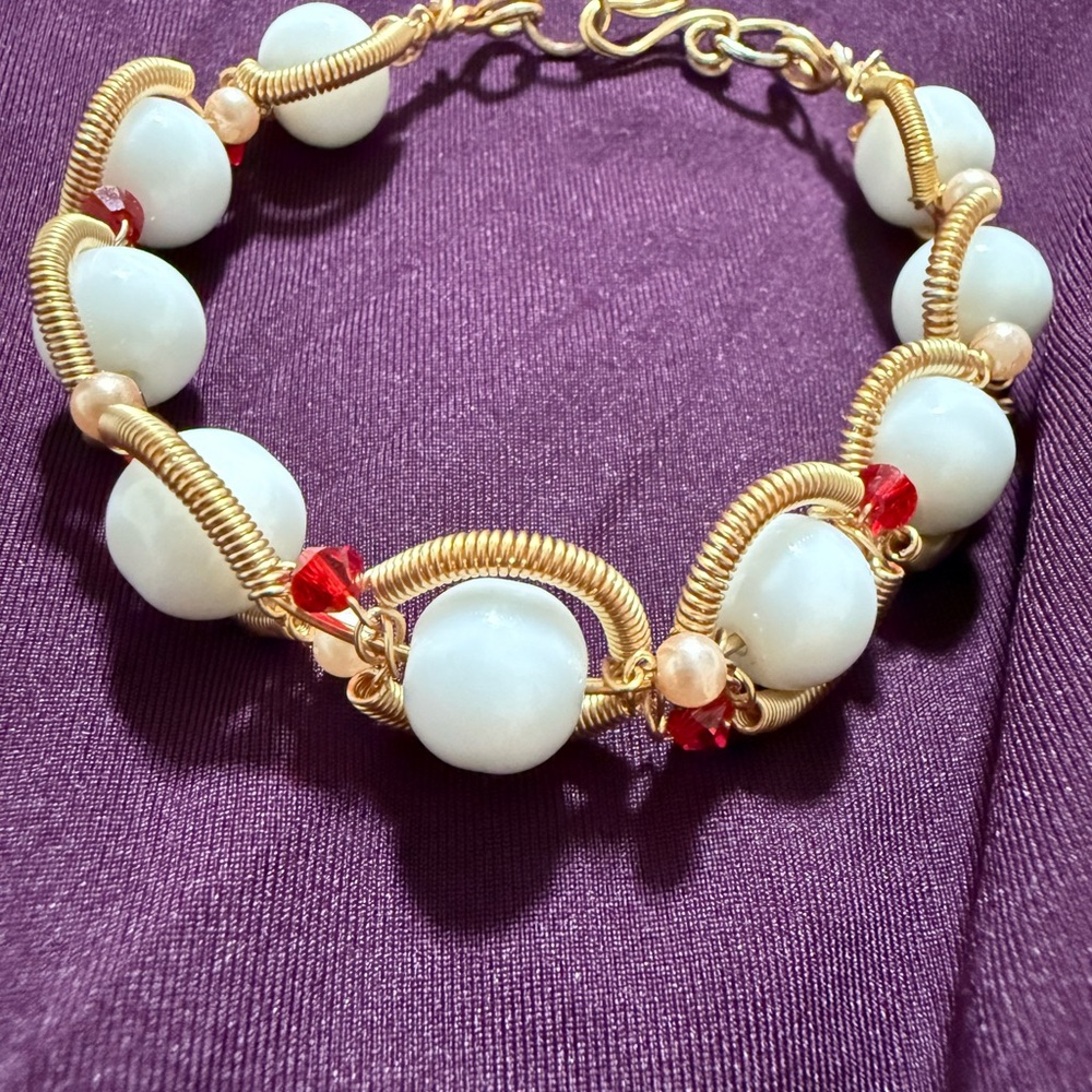 Gold Wire-Wrapped White Bead Bracelet with Red Accents